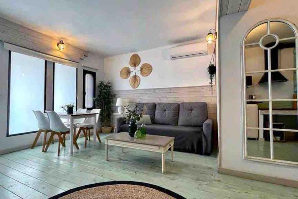 New Cozy Beach Apartment, Wifi Valencia Eksteriør bilde